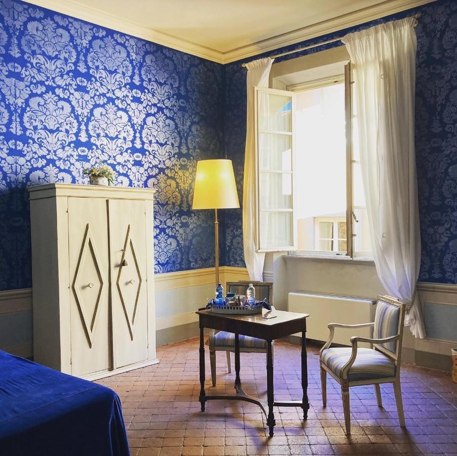 مبيت وإفطار لوكا Palazzo Tucci Residenza D'Epoca المظهر الخارجي الصورة